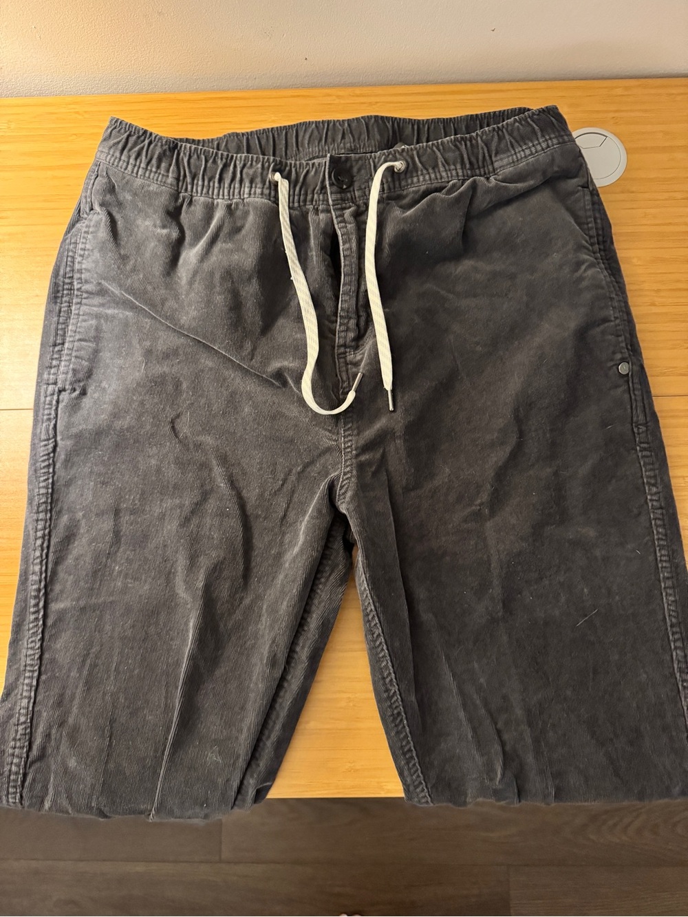 Vuori Washed Black Drawstring Joggers